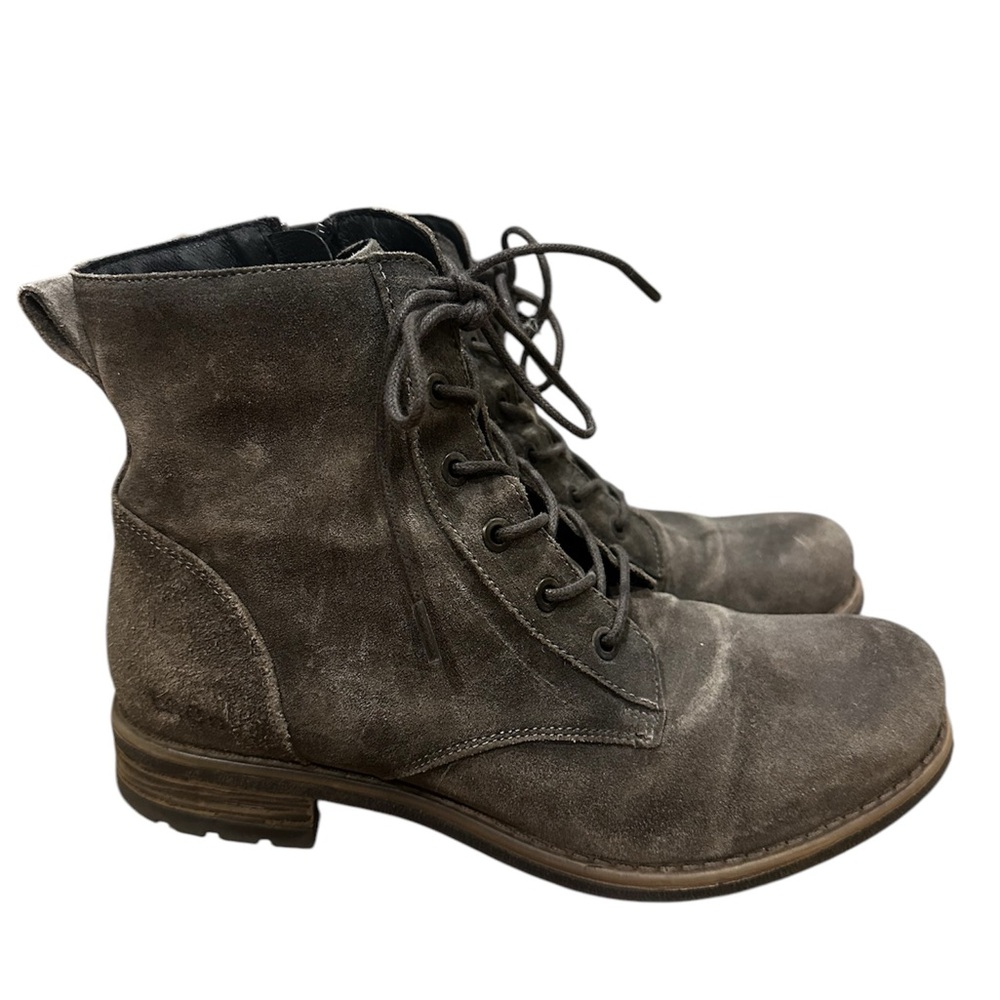 Taos boots